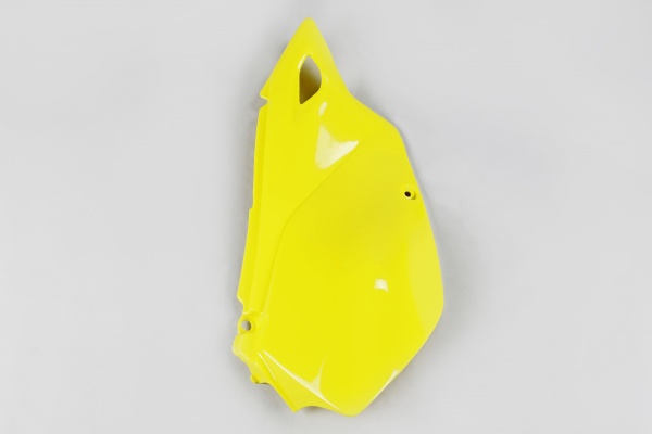 Side panels / Right side - yellow 102 - Suzuki - REPLICA PLASTICS - SU03981-102 - UFO Plast