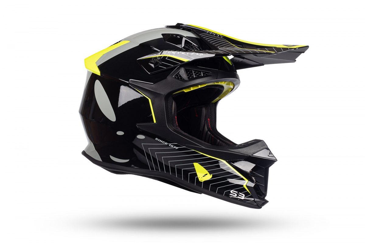 Motocross Intrepid helmet black and neon yellow - PROTECTION - HE155 - UFO Plast