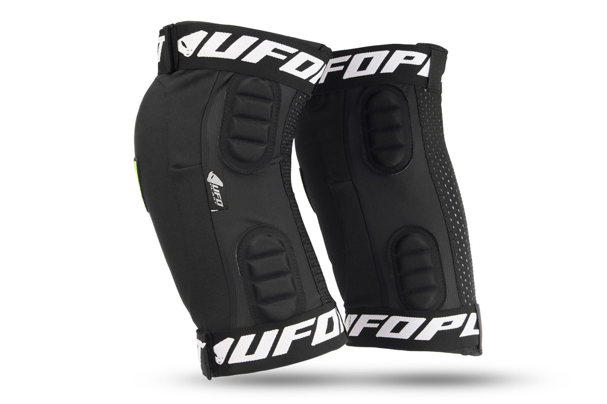 Spartan mountain bike knee guards made of stretch material